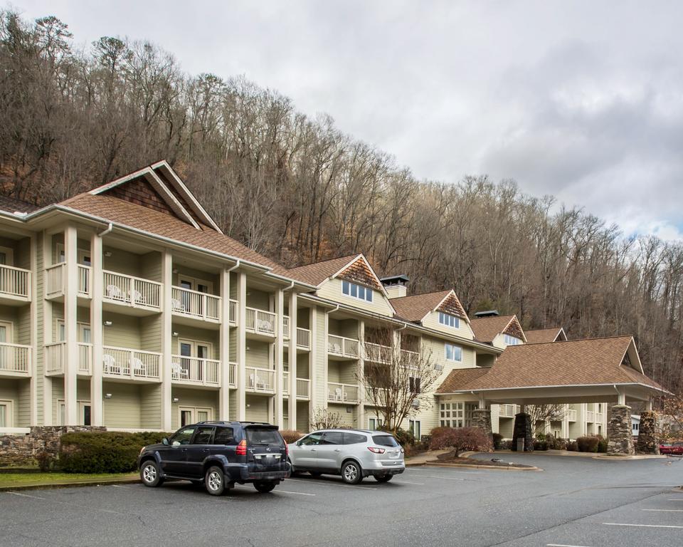 Super 8 By Wyndham Cherokee Dış mekan fotoğraf